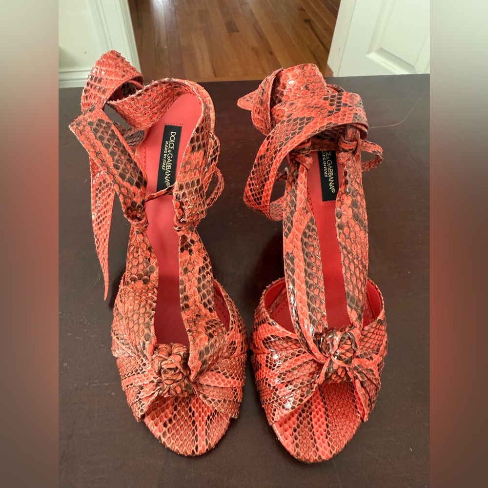 SOLD!!! DOLCE & GABBANA
Lace-up 110 Sandals in Python Leather